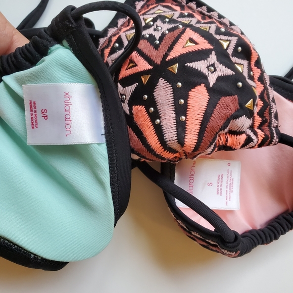 Bikini bundle - Picture 3 of 7